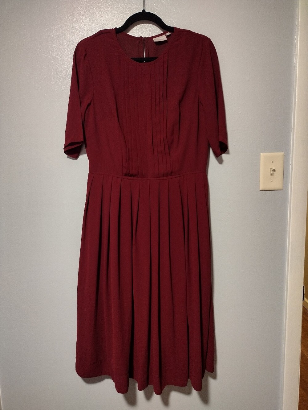 Eshakti Midi Dress Pleated Skirt Pin Tuck
